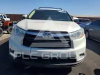 2015 Toyota Highlander photo