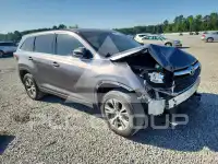 2015 Toyota Highlander photo