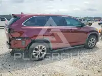 2015 Toyota Highlander photo
