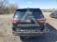 2015 Toyota Highlander photo