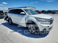 2015 Toyota Highlander фото