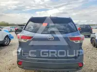 2015 Toyota Highlander photo