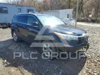 2015 Toyota Highlander photo