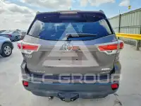 2015 Toyota Highlander фото