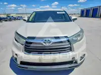 2015 Toyota Highlander фото