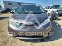 2015 Toyota SIENNA фото