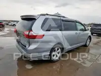 2015 Toyota SIENNA фото
