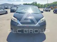 2015 Toyota SIENNA фото