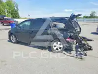 2015 Toyota SIENNA фото
