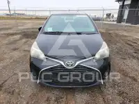 2015 Toyota YARIS фото