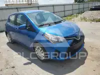 2015 Toyota YARIS фото