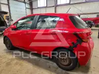 2015 Toyota YARIS фото