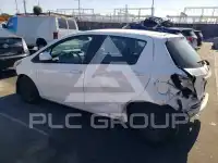 2015 Toyota YARIS фото