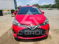 2015 Toyota YARIS фото