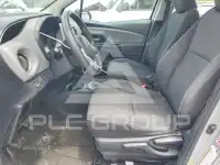 2015 Toyota YARIS фото