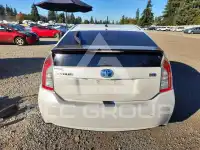 2015 Toyota PRIUS photo