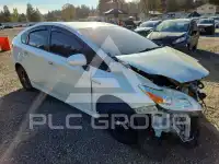 2015 Toyota PRIUS photo
