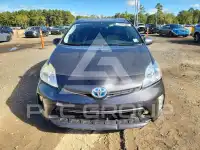 2015 Toyota PRIUS фото