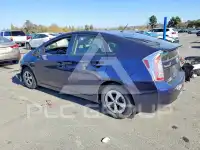 2015 Toyota PRIUS фото