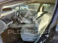 2015 Toyota PRIUS фото