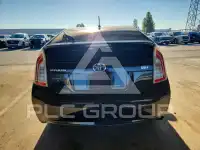 2015 Toyota PRIUS photo