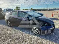 2015 Toyota PRIUS photo