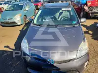 2015 Toyota PRIUS фото
