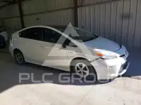 2015 Toyota PRIUS photo