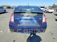 2015 Toyota PRIUS фото