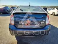 2015 Toyota PRIUS фото