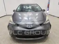2015 Toyota PRIUS photo