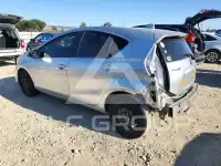 2015 Toyota PRIUS фото
