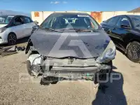2015 Toyota PRIUS photo