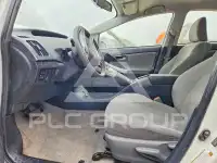 2015 Toyota PRIUS фото