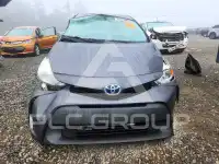 2015 Toyota PRIUS photo
