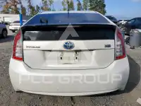 2015 Toyota PRIUS photo