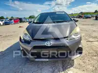 2015 Toyota PRIUS photo