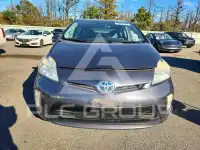 2015 Toyota PRIUS фото