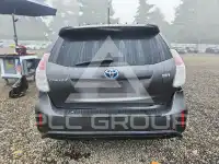 2015 Toyota PRIUS photo