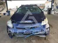 2015 Toyota PRIUS фото