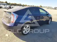 2015 Toyota PRIUS фото