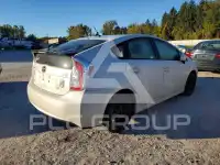2015 Toyota PRIUS фото