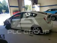 2015 Toyota PRIUS photo