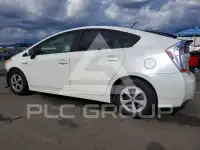 2015 Toyota PRIUS фото