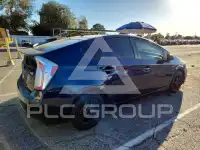 2015 Toyota PRIUS фото