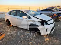 2015 Toyota PRIUS фото