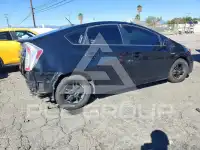 2015 Toyota PRIUS фото
