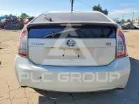 2015 Toyota PRIUS photo