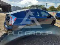 2015 Toyota PRIUS фото