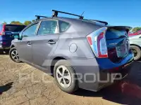 2015 Toyota PRIUS фото